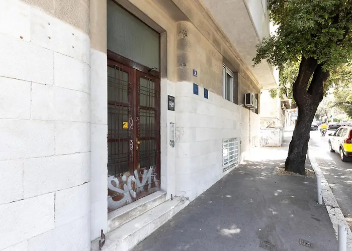 1 Bedroom Beautiful In Apartman